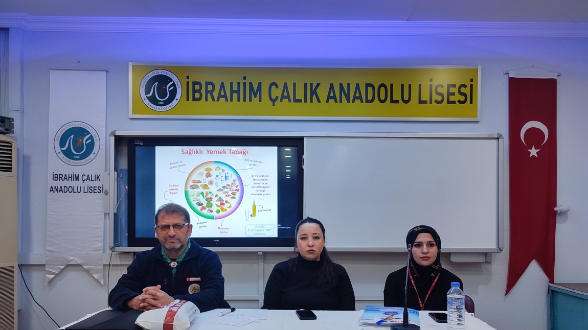 Okulumuzda Sağlıklı Beslenme ve Aktif Yaşam Semineri Düzenlendi